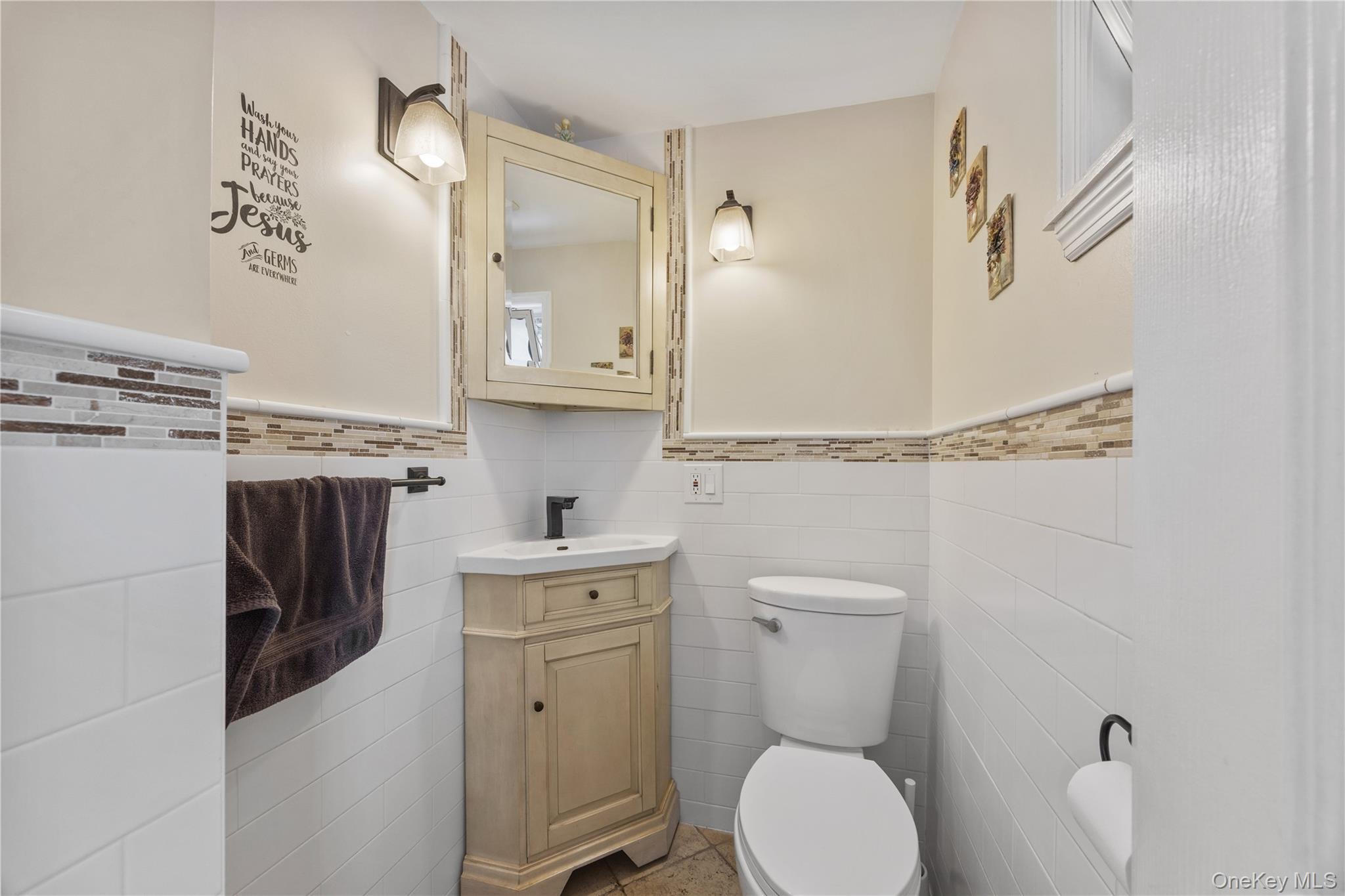 Single Family Revere Bronx, NY 10465, MLS-1006640-10