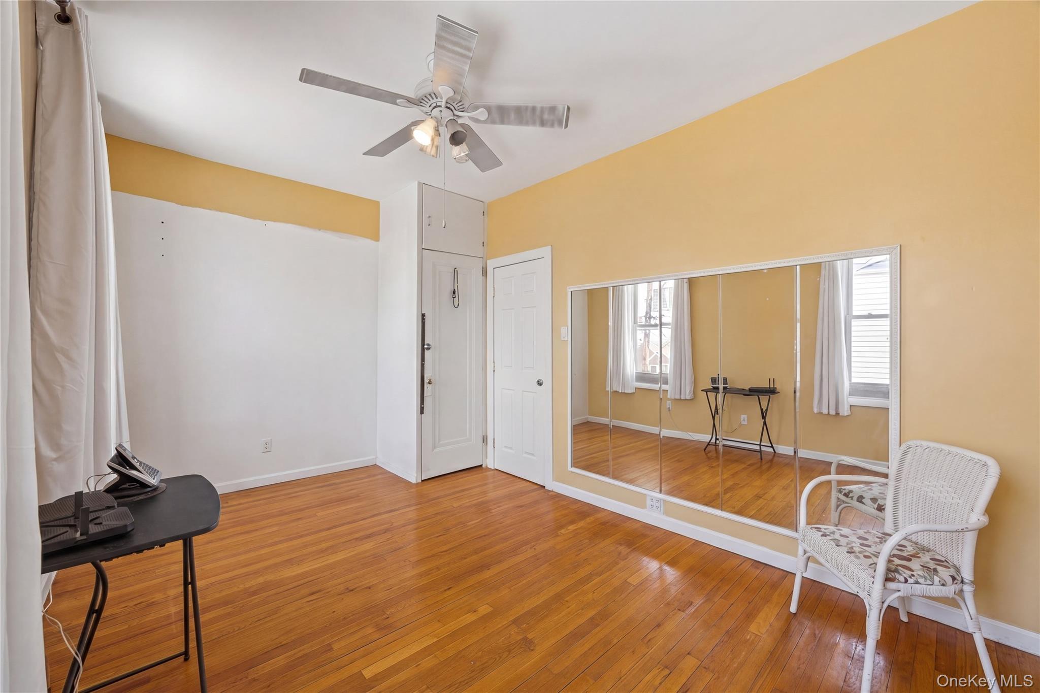 Single Family Revere Bronx, NY 10465, MLS-1006640-16