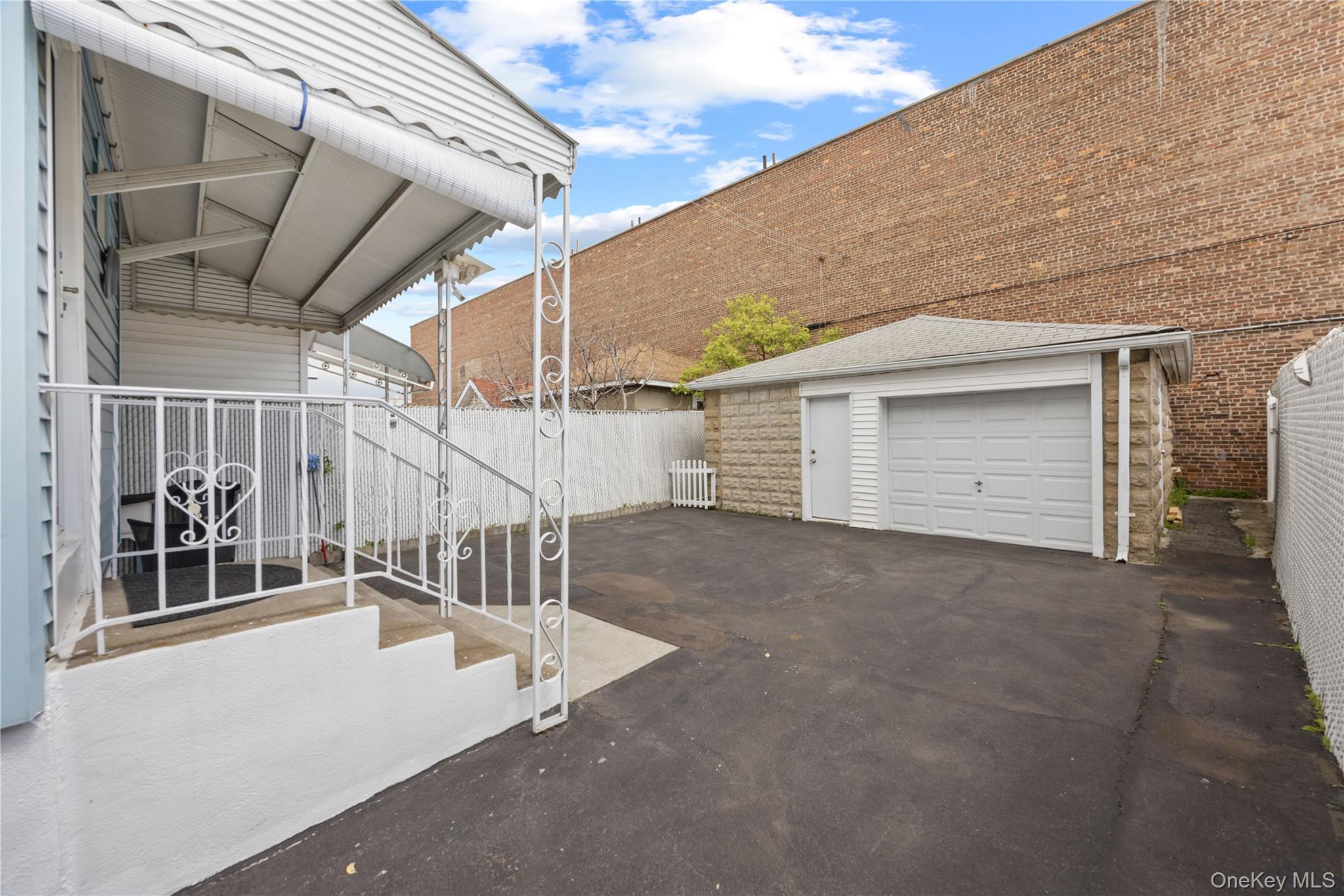 Single Family Revere Bronx, NY 10465, MLS-1006640-26