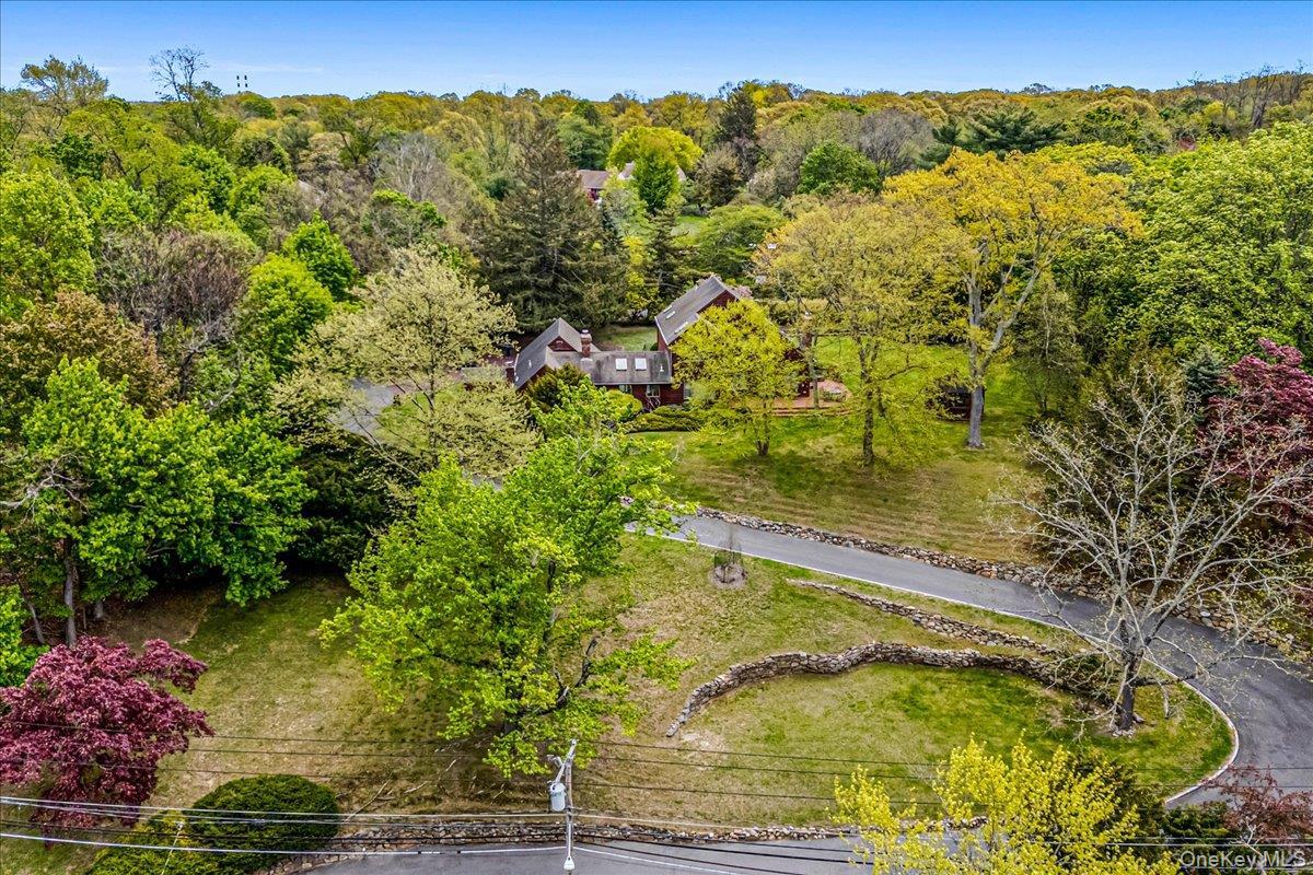 Single Family Main Street Suffolk County, NY 11733, MLS-1006671-40