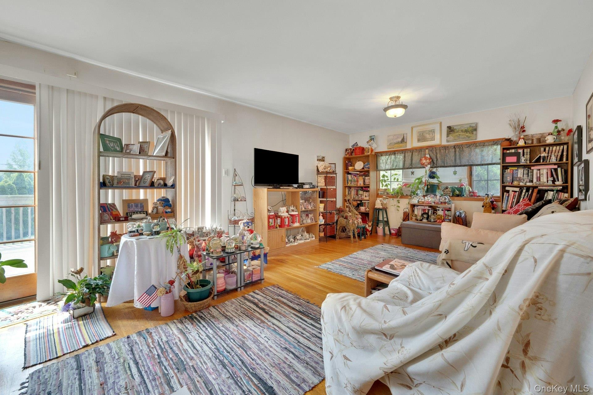 Single Family Pelham Road  Westchester County, NY 10805, MLS-1006681-3