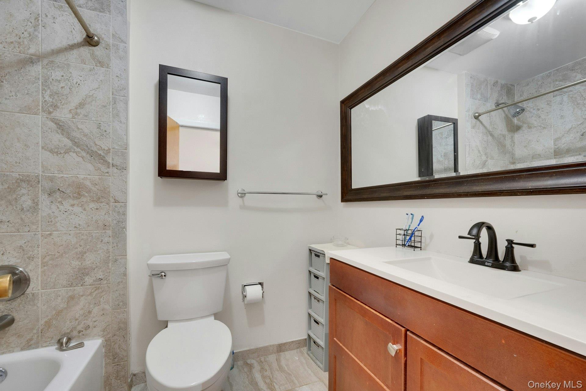 Single Family Pelham Road  Westchester County, NY 10805, MLS-1006681-31
