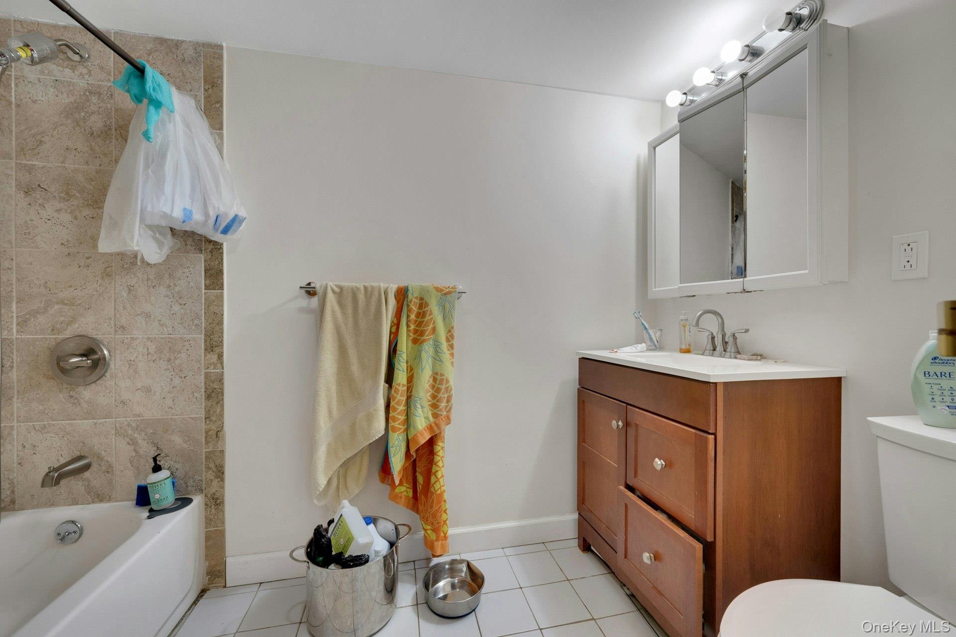 Single Family Pelham Road  Westchester County, NY 10805, MLS-1006681-39