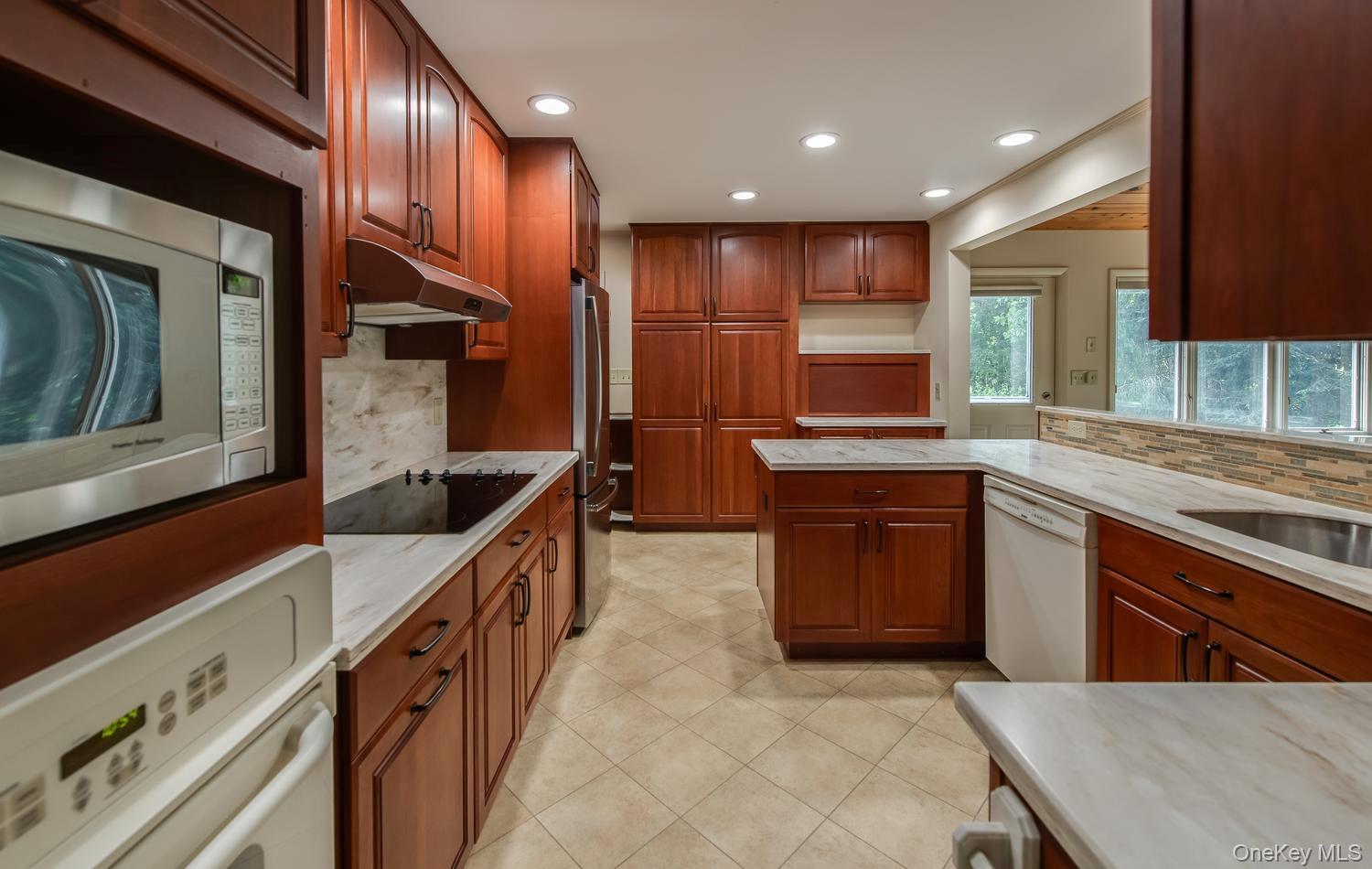 Single Family Homer Place  Dutchess County, NY 12603, MLS-1006696-20