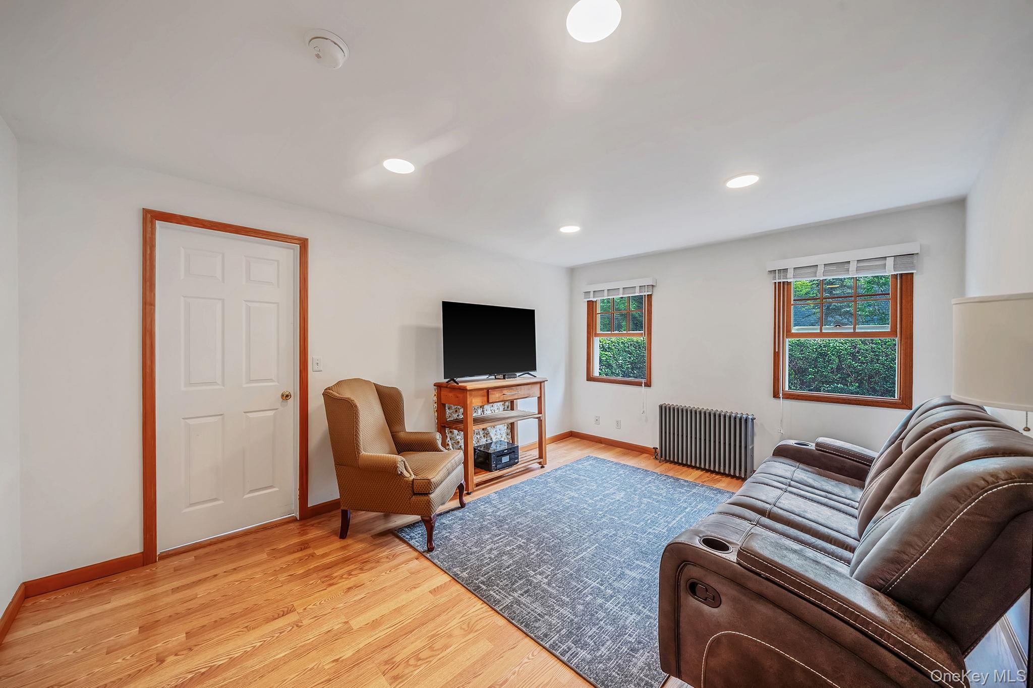 Single Family Champlin Avenue  Suffolk County, NY 11713, MLS-1006698-19
