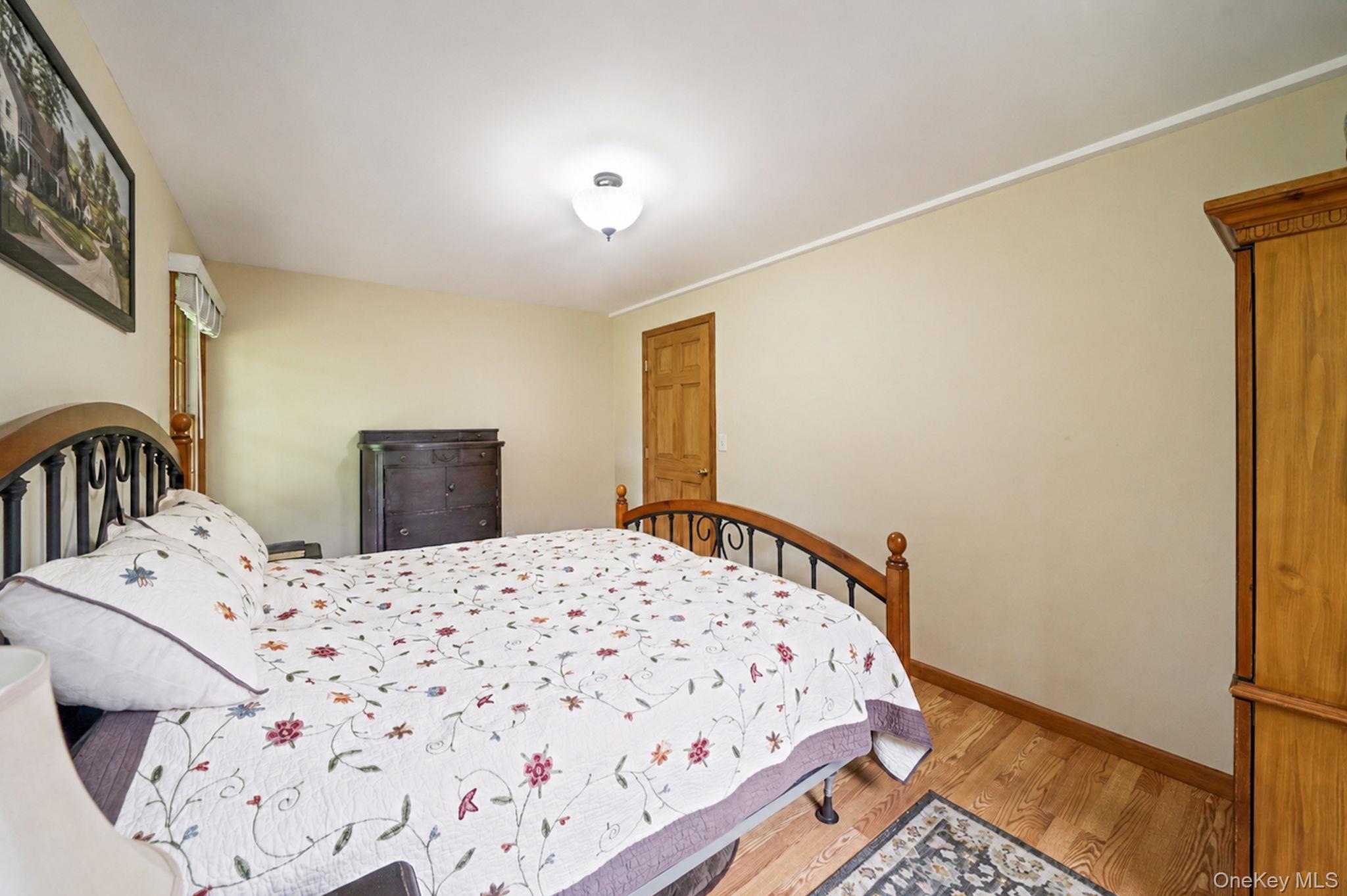 Single Family Champlin Avenue  Suffolk County, NY 11713, MLS-1006698-29