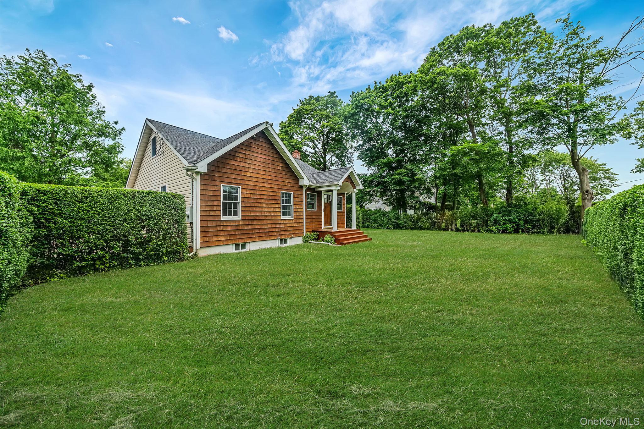 Single Family Champlin Avenue  Suffolk County, NY 11713, MLS-1006698-3