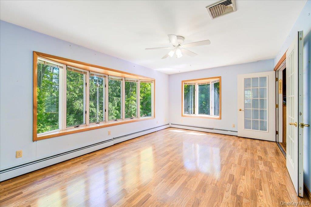 Single Family Russell Road Dutchess County, NY 12590, MLS-1006731-12
