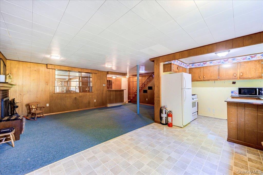 Single Family Russell Road Dutchess County, NY 12590, MLS-1006731-16