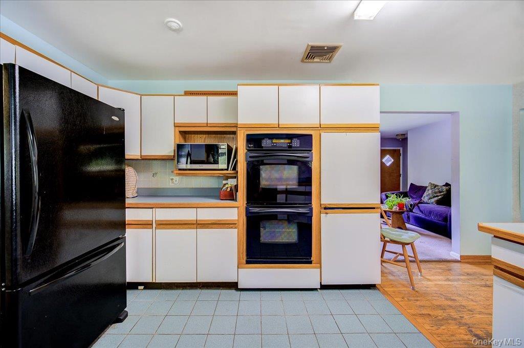 Single Family Russell Road Dutchess County, NY 12590, MLS-1006731-4
