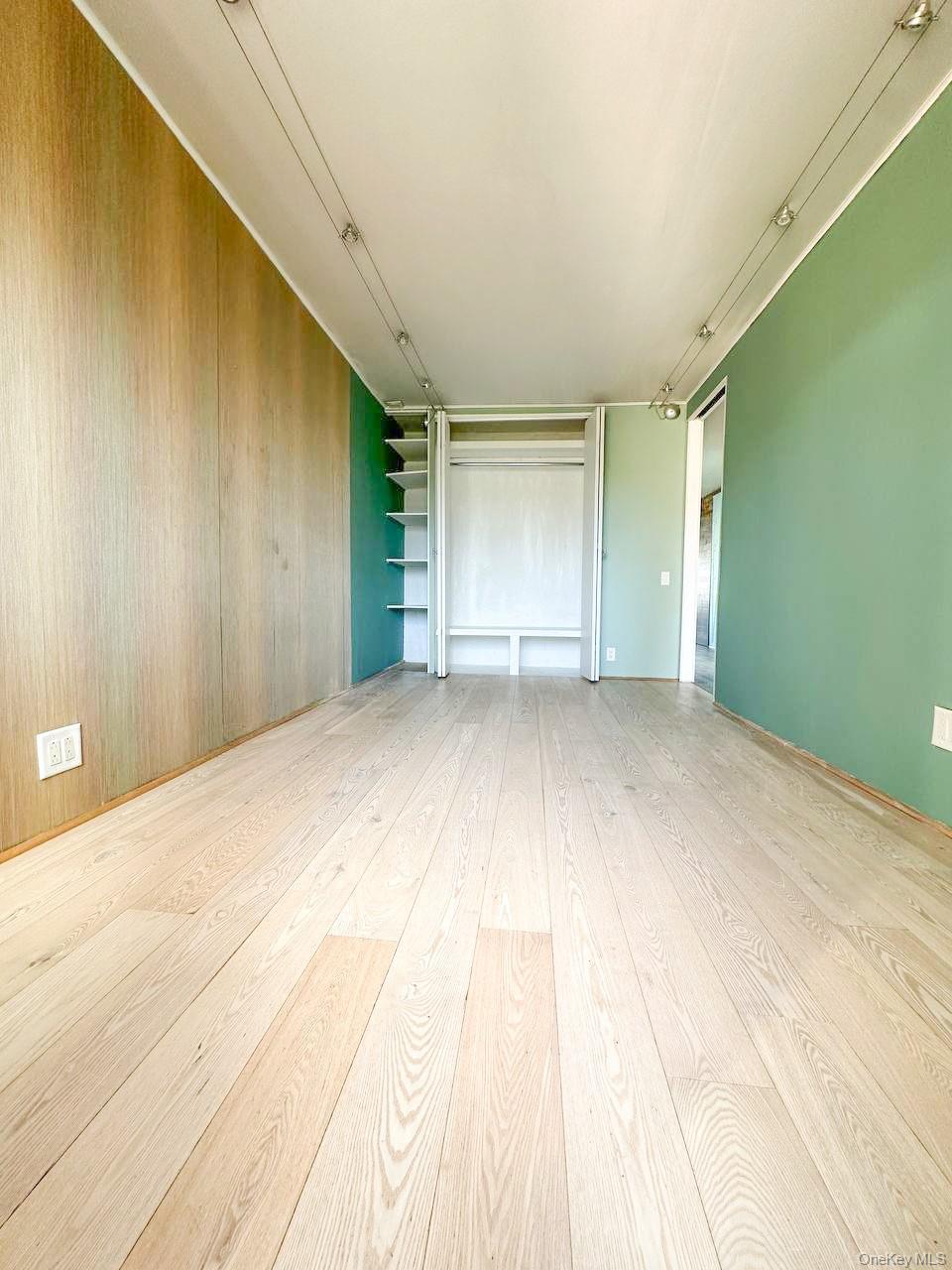 Single Family Delaware Avenue Staten Island, NY 10305, MLS-1006740-10