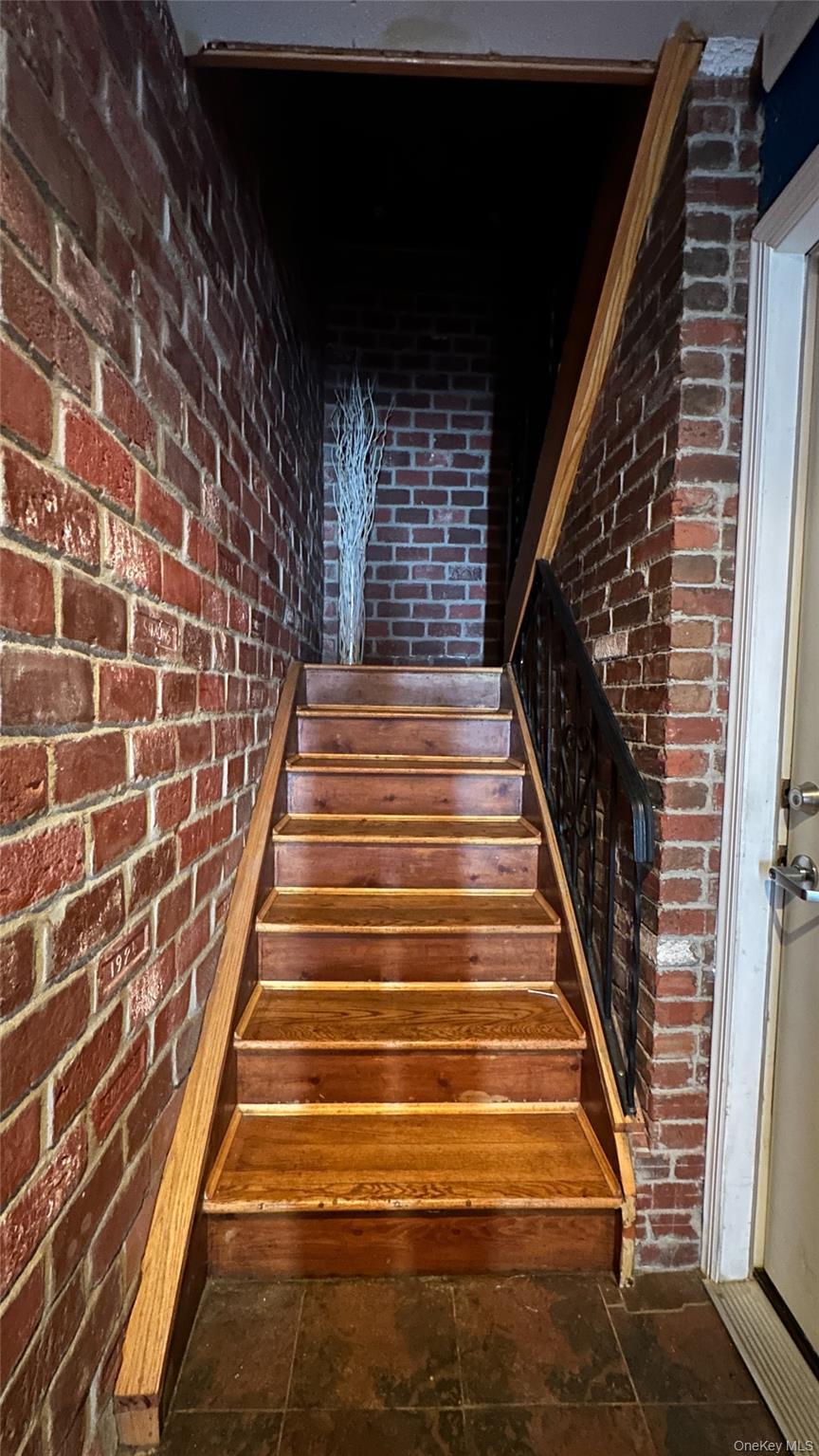 Single Family Delaware Avenue Staten Island, NY 10305, MLS-1006740-31