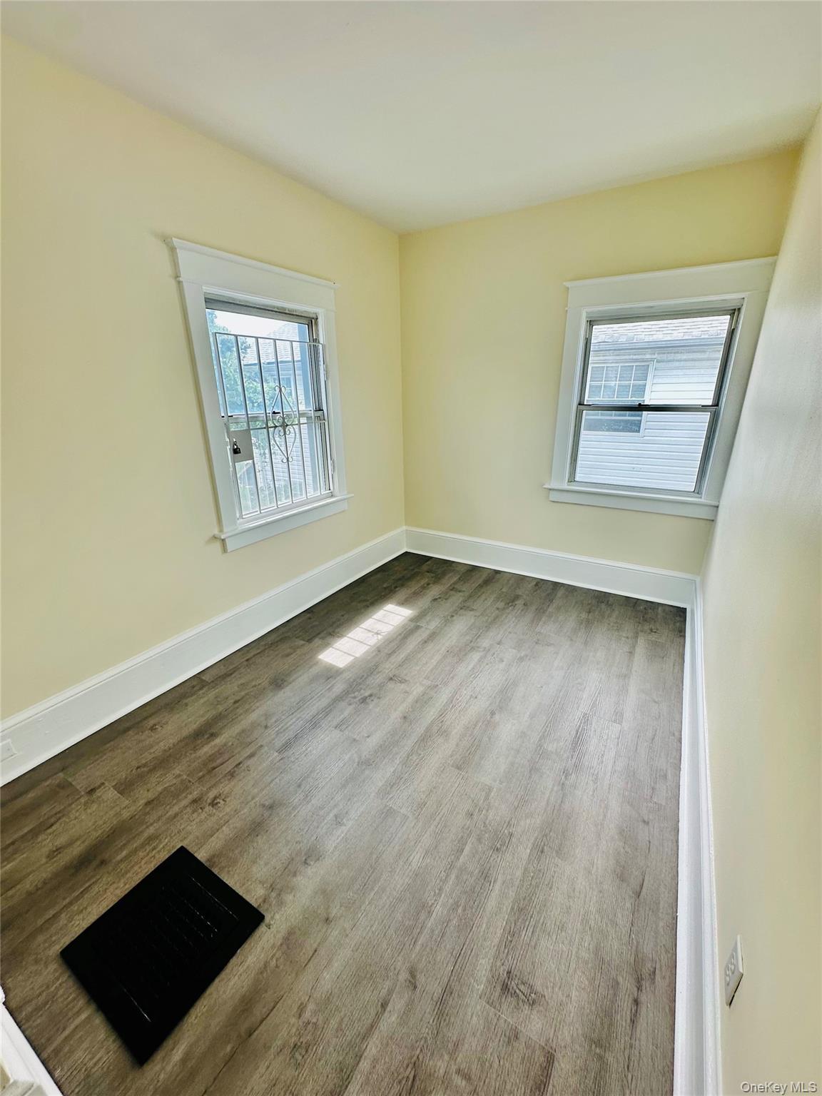 Single Family 170th Street  Queens, NY 11433, MLS-1006764-11