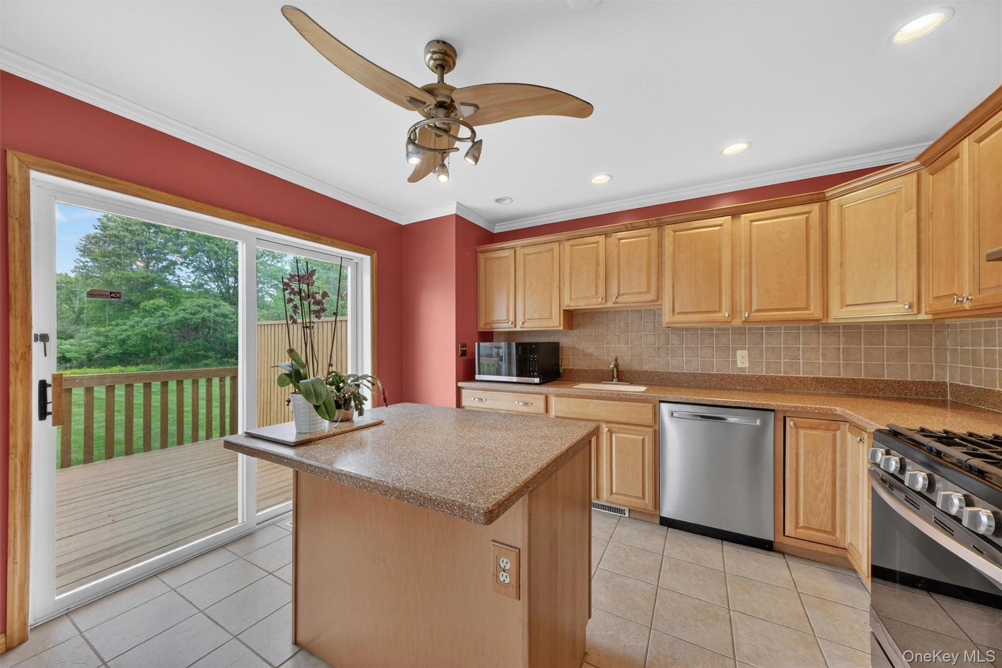 Single Family Woodfield Drive Orange County, NY 10992, MLS-1006778-16