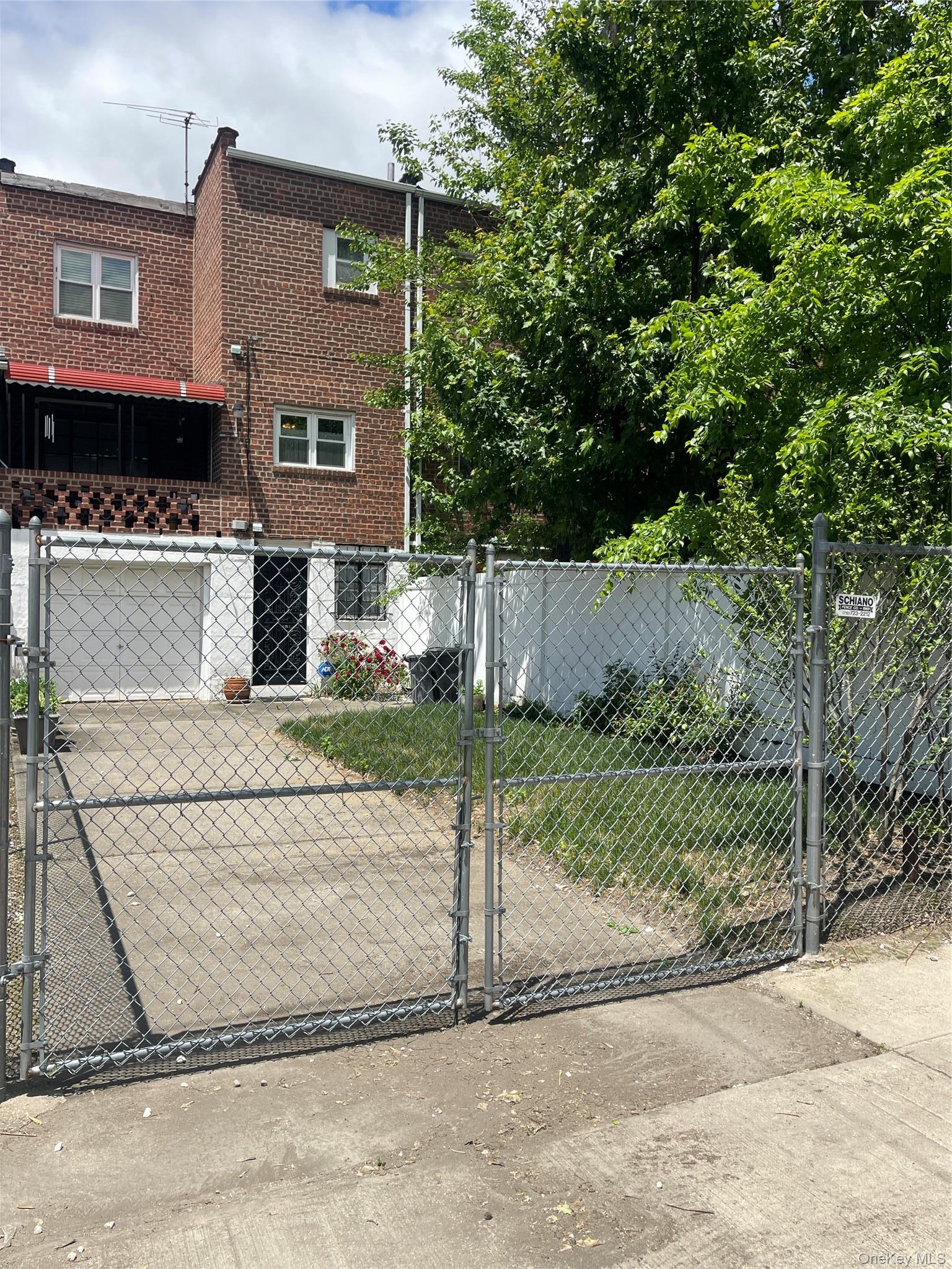 Single Family 217th Street Queens, NY 11411, MLS-1006805-34