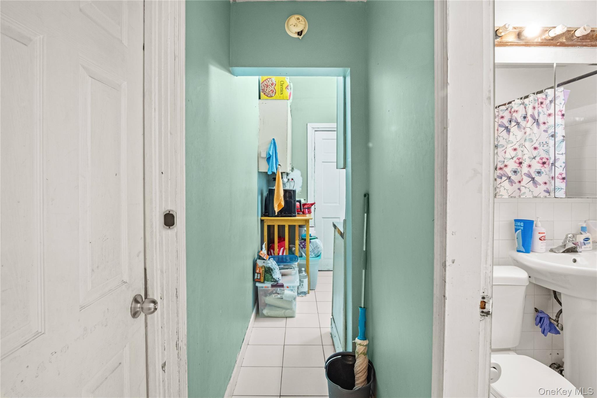 Single Family Calhoun  Bronx, NY 10465, MLS-1006825-13