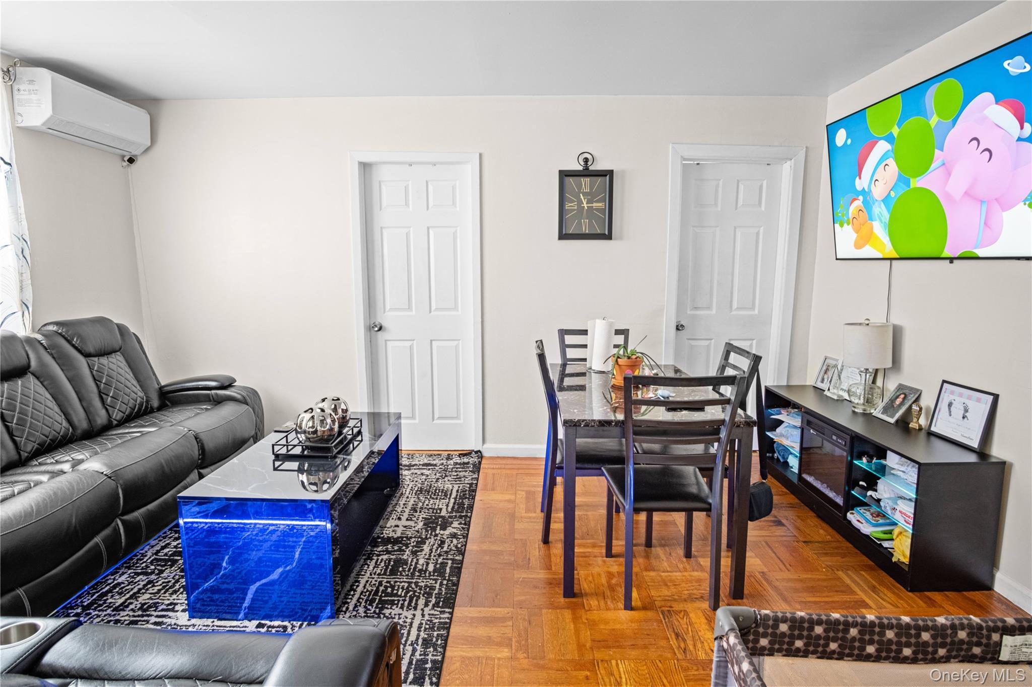 Single Family Calhoun  Bronx, NY 10465, MLS-1006825-27