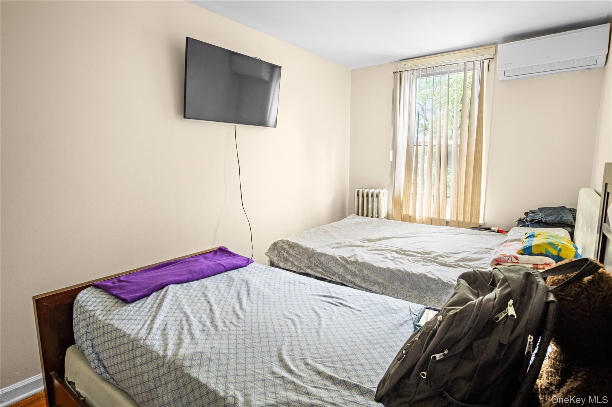 Single Family Calhoun  Bronx, NY 10465, MLS-1006825-31