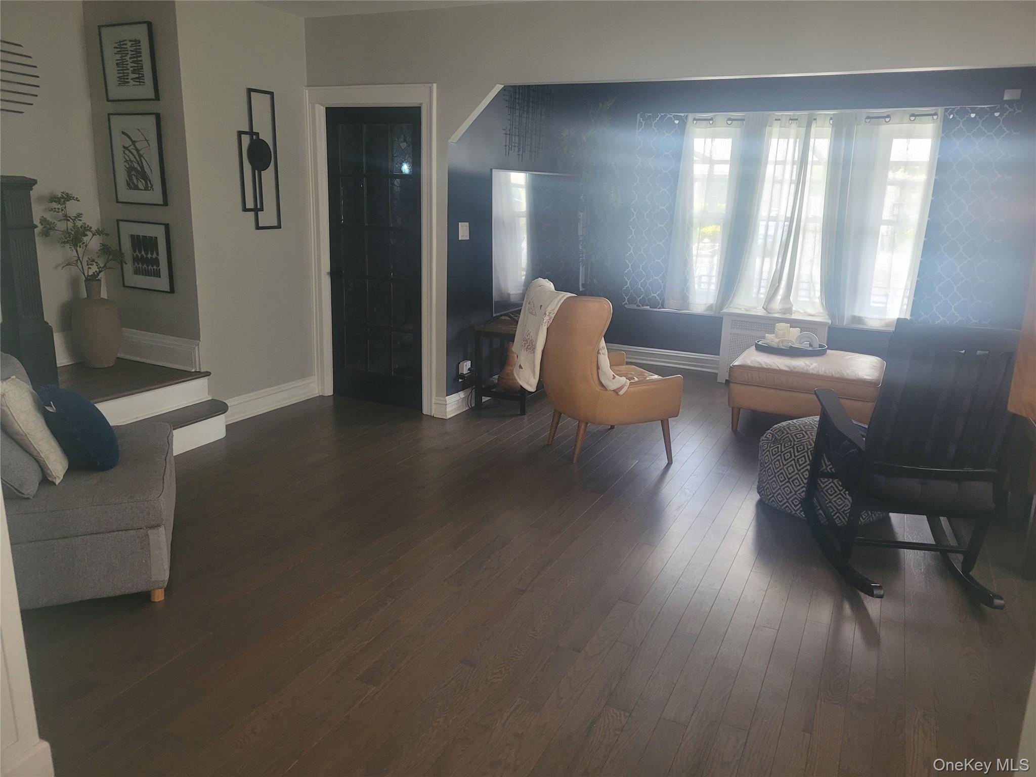 Single Family Woodhull Bronx, NY 10469, MLS-1006831-2