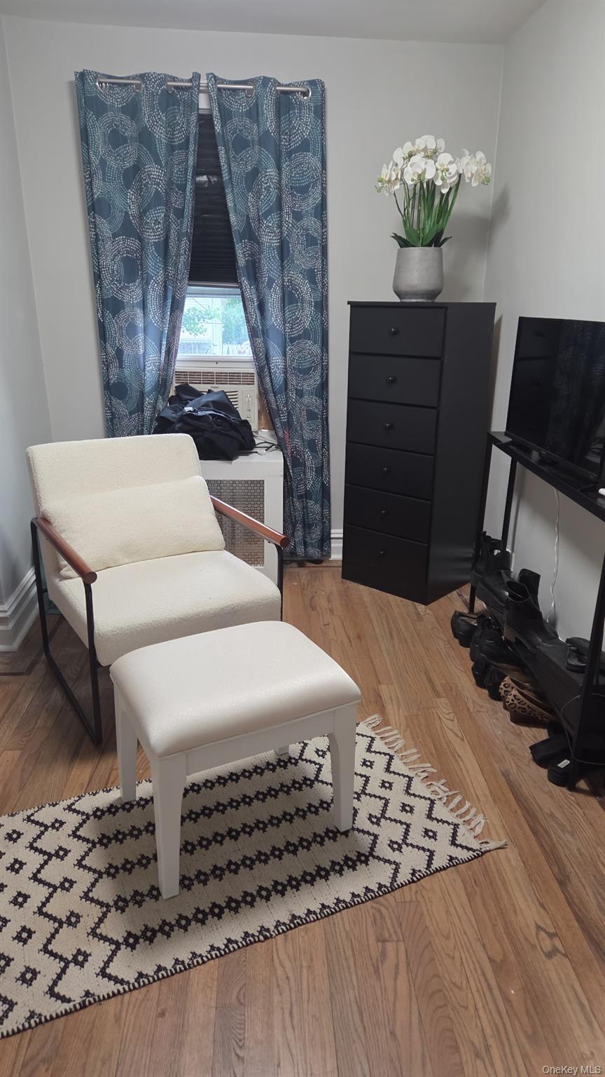 Single Family Woodhull Bronx, NY 10469, MLS-1006831-25