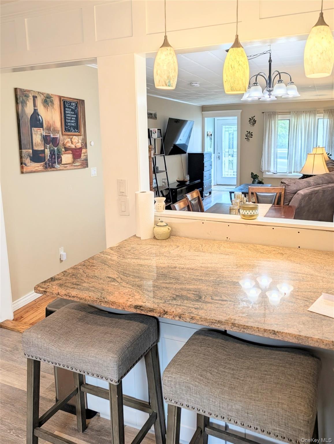 Single Family E Jackson Avenue E Suffolk County, NY 11702, MLS-1006864-17