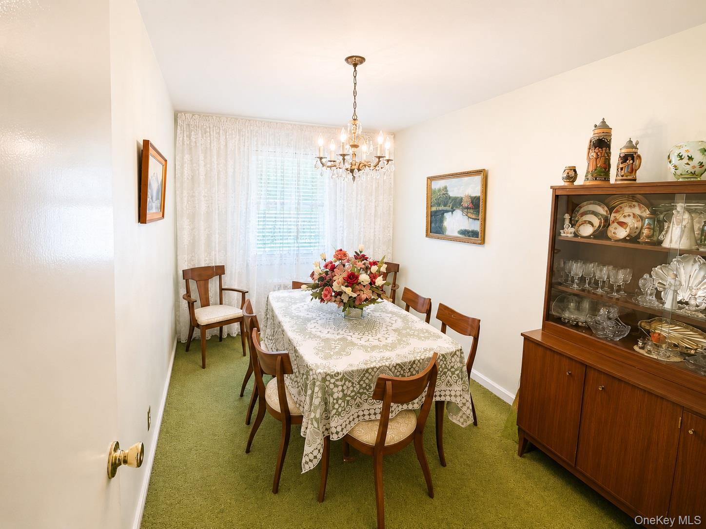 Single Family Cook Queens, NY 11379, MLS-1006888-4