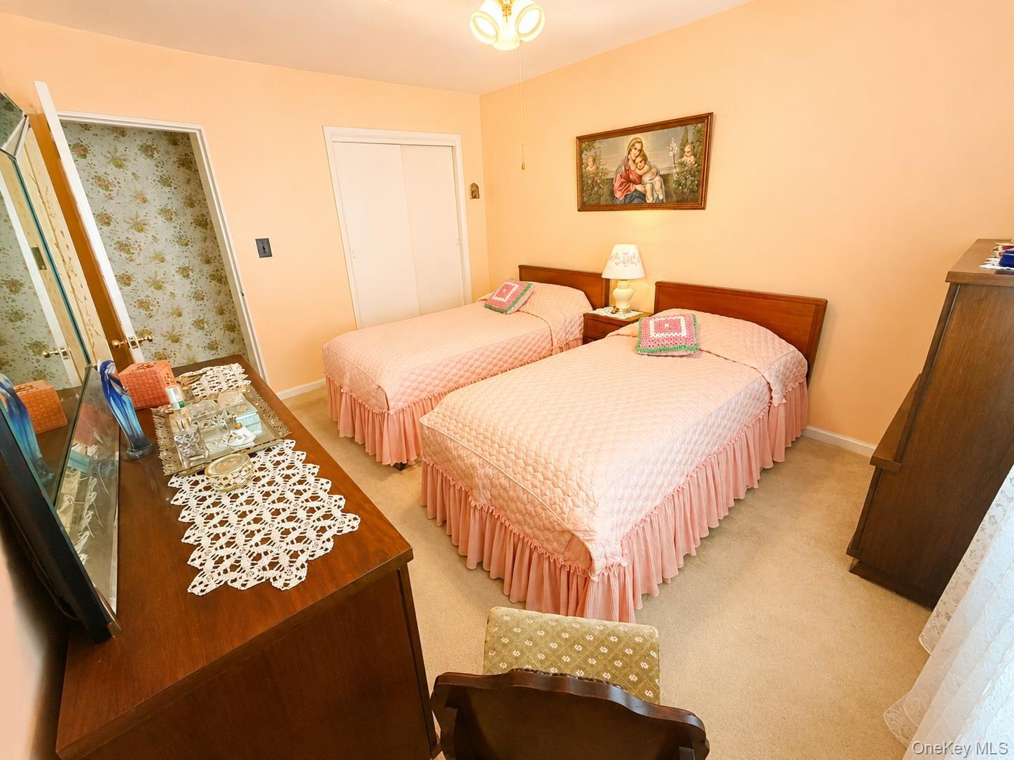 Single Family Cook Queens, NY 11379, MLS-1006888-7