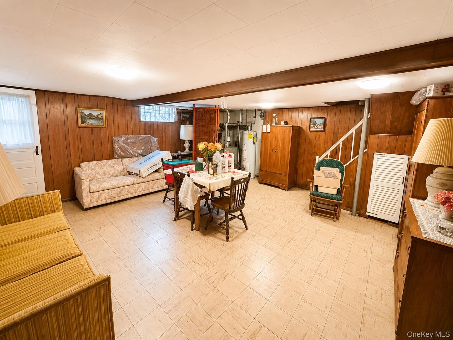 Single Family Cook Queens, NY 11379, MLS-1006888-8