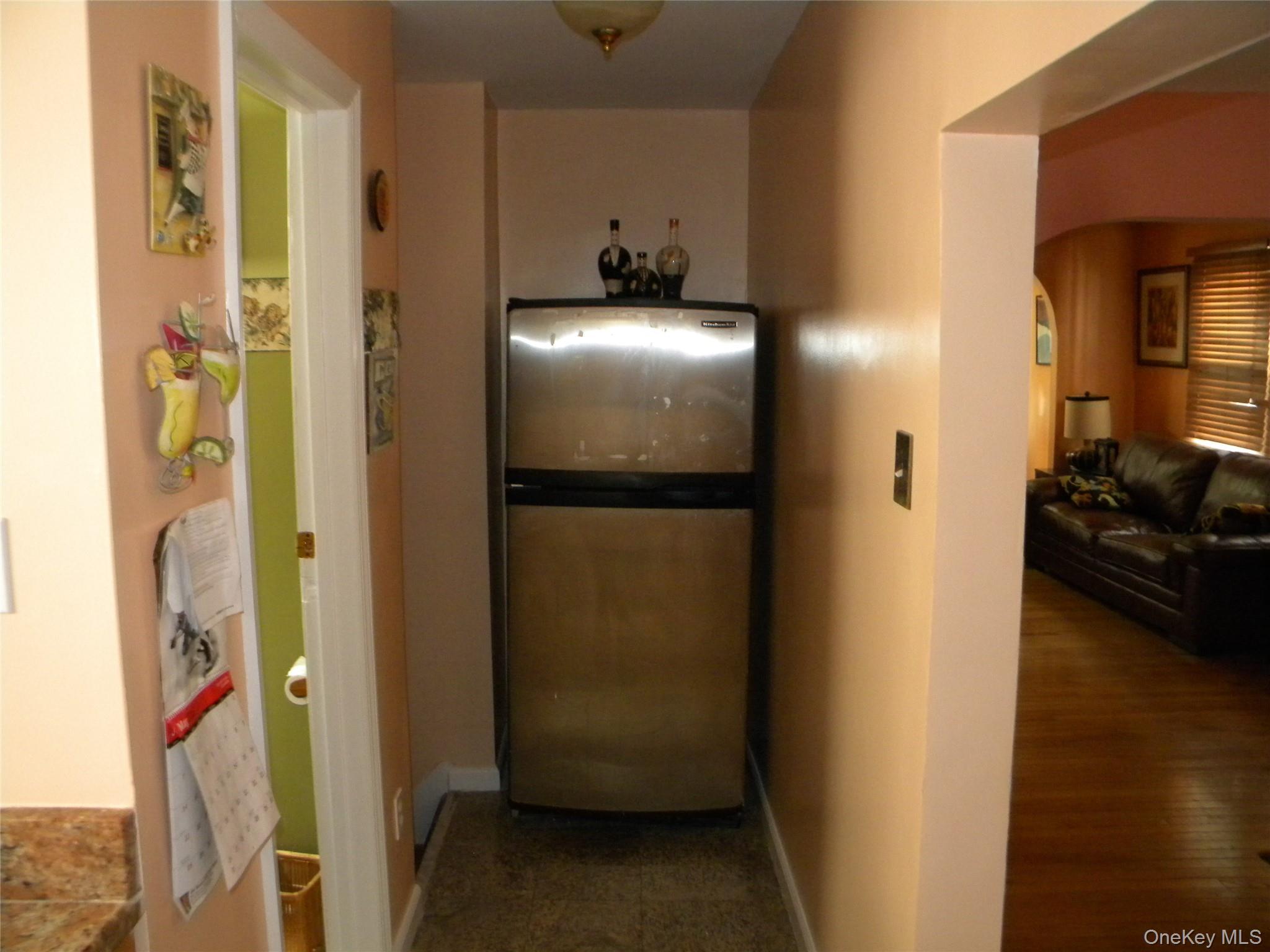 Single Family 86th Queens, NY 11426, MLS-1006898-12