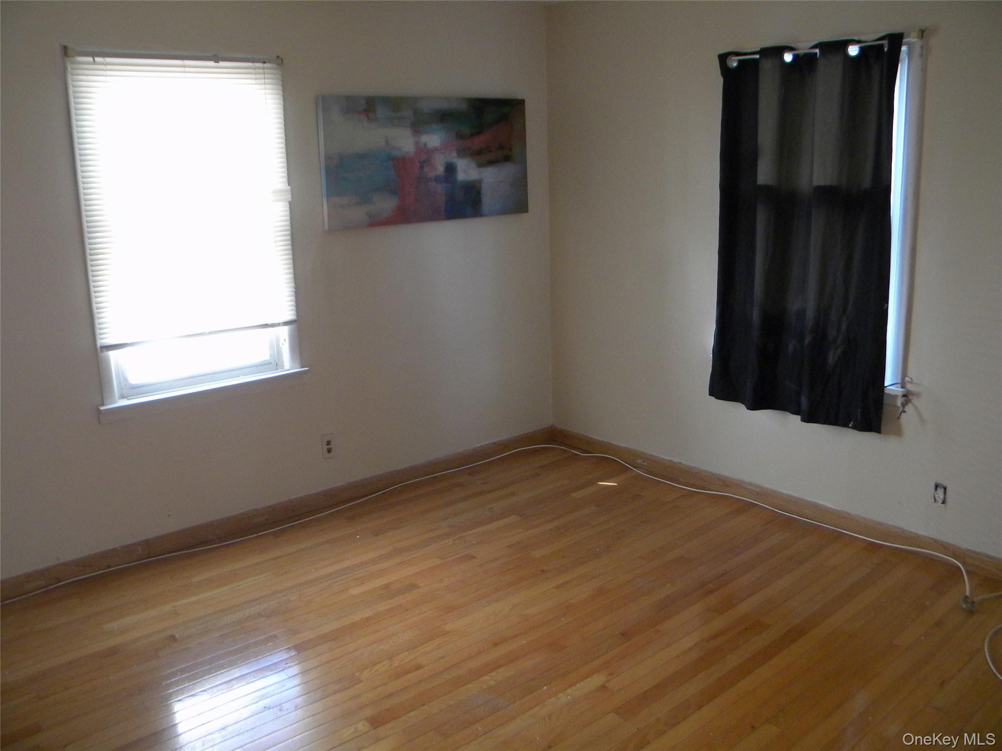 Single Family 86th Queens, NY 11426, MLS-1006898-17