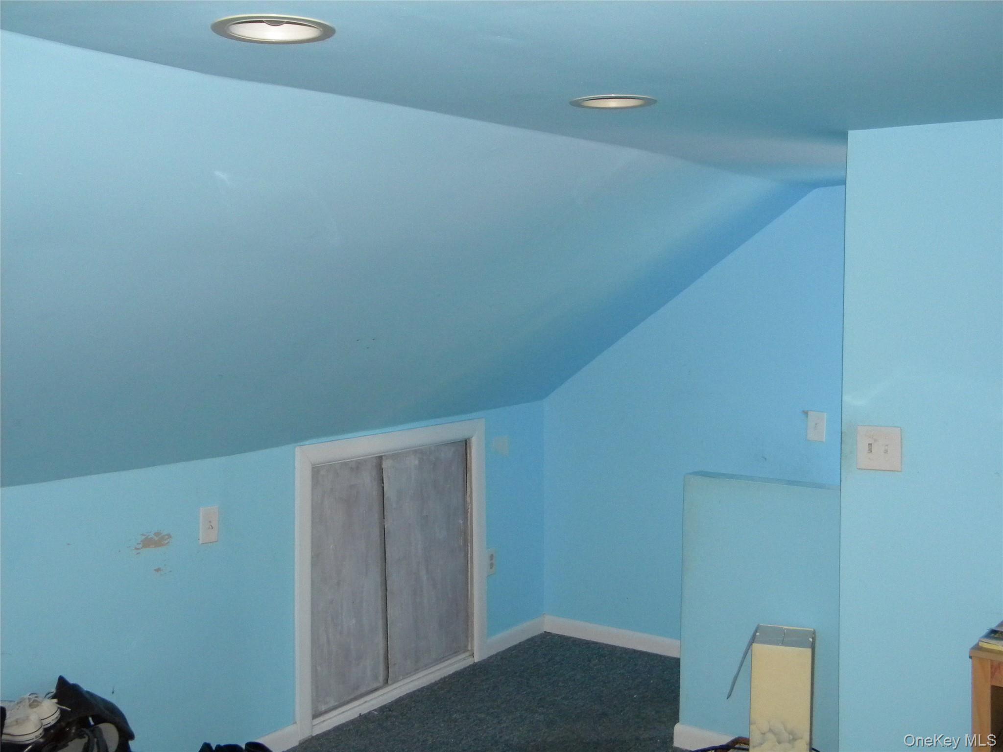 Single Family 86th Queens, NY 11426, MLS-1006898-22