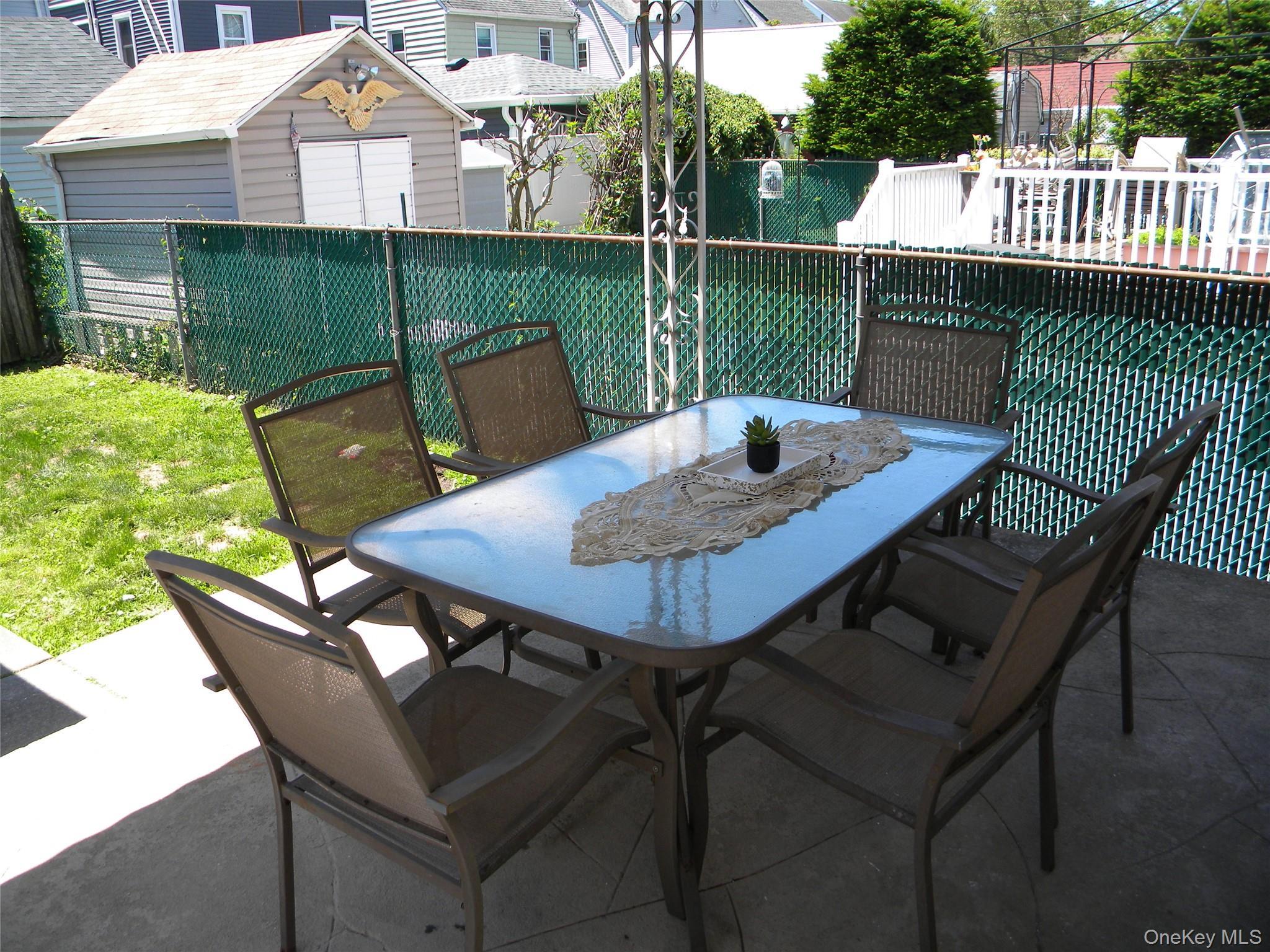 Single Family 86th Queens, NY 11426, MLS-1006898-31