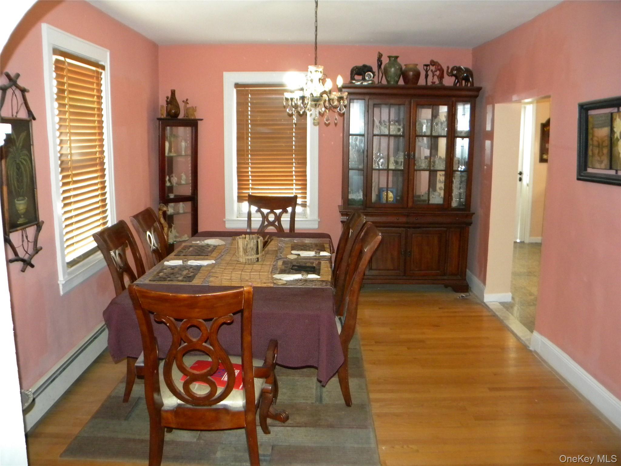 Single Family 86th Queens, NY 11426, MLS-1006898-7