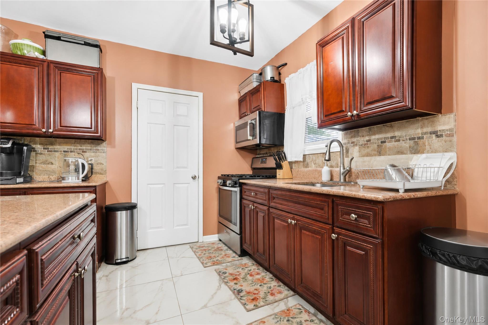 Single Family 120th Queens, NY 11412, MLS-1006914-10