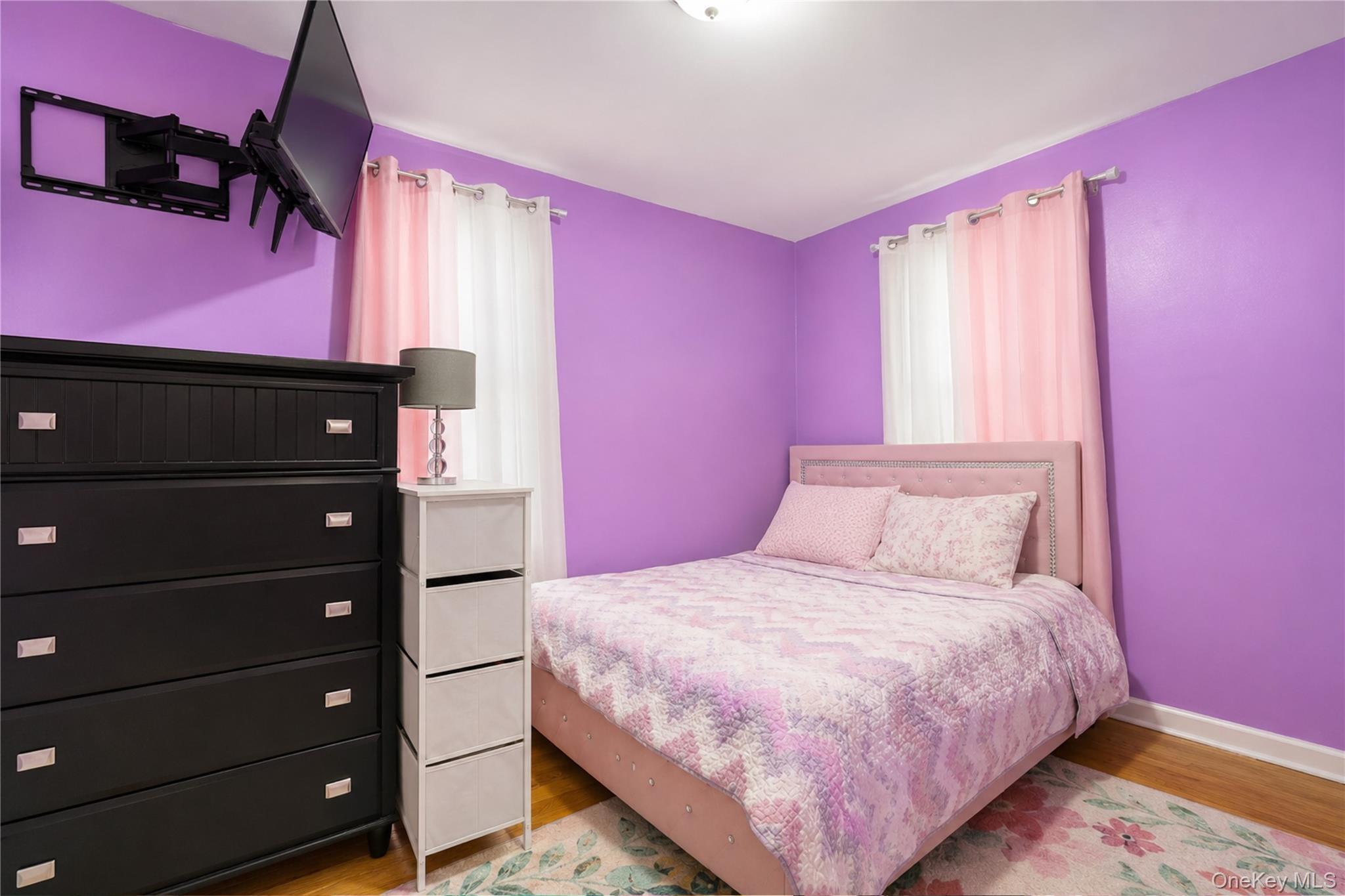 Single Family 120th Queens, NY 11412, MLS-1006914-19