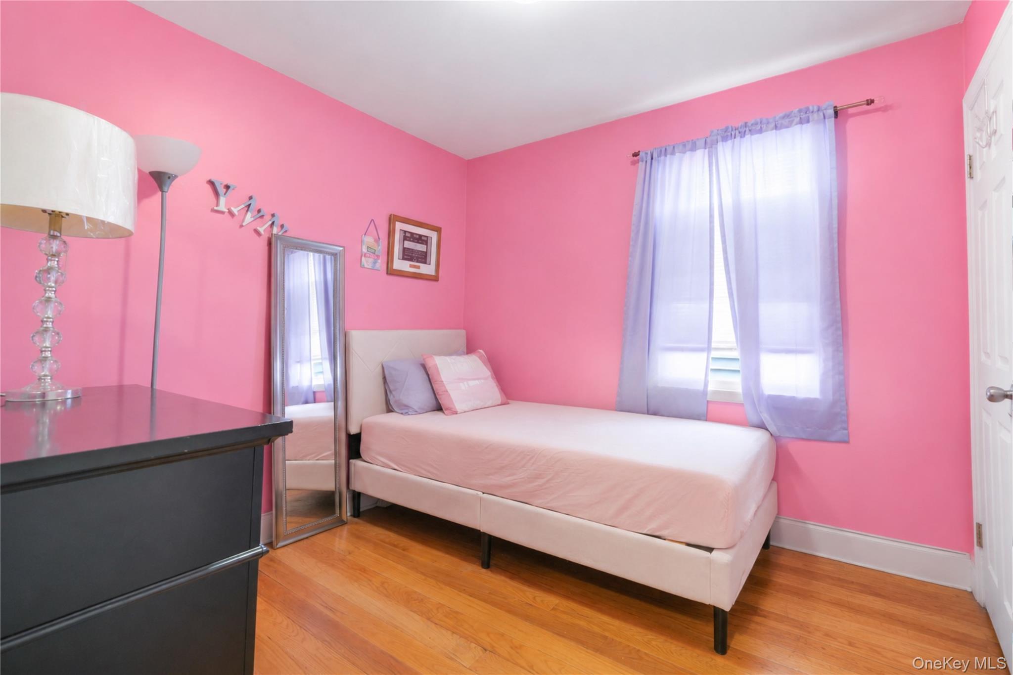 Single Family 120th Queens, NY 11412, MLS-1006914-20