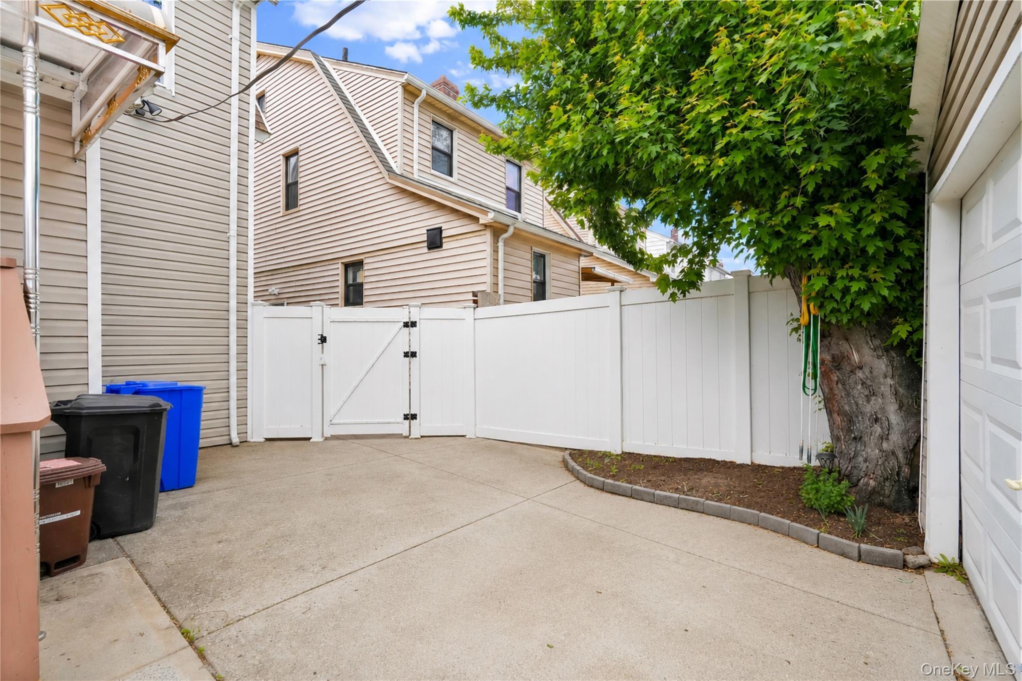 Single Family 120th Queens, NY 11412, MLS-1006914-34
