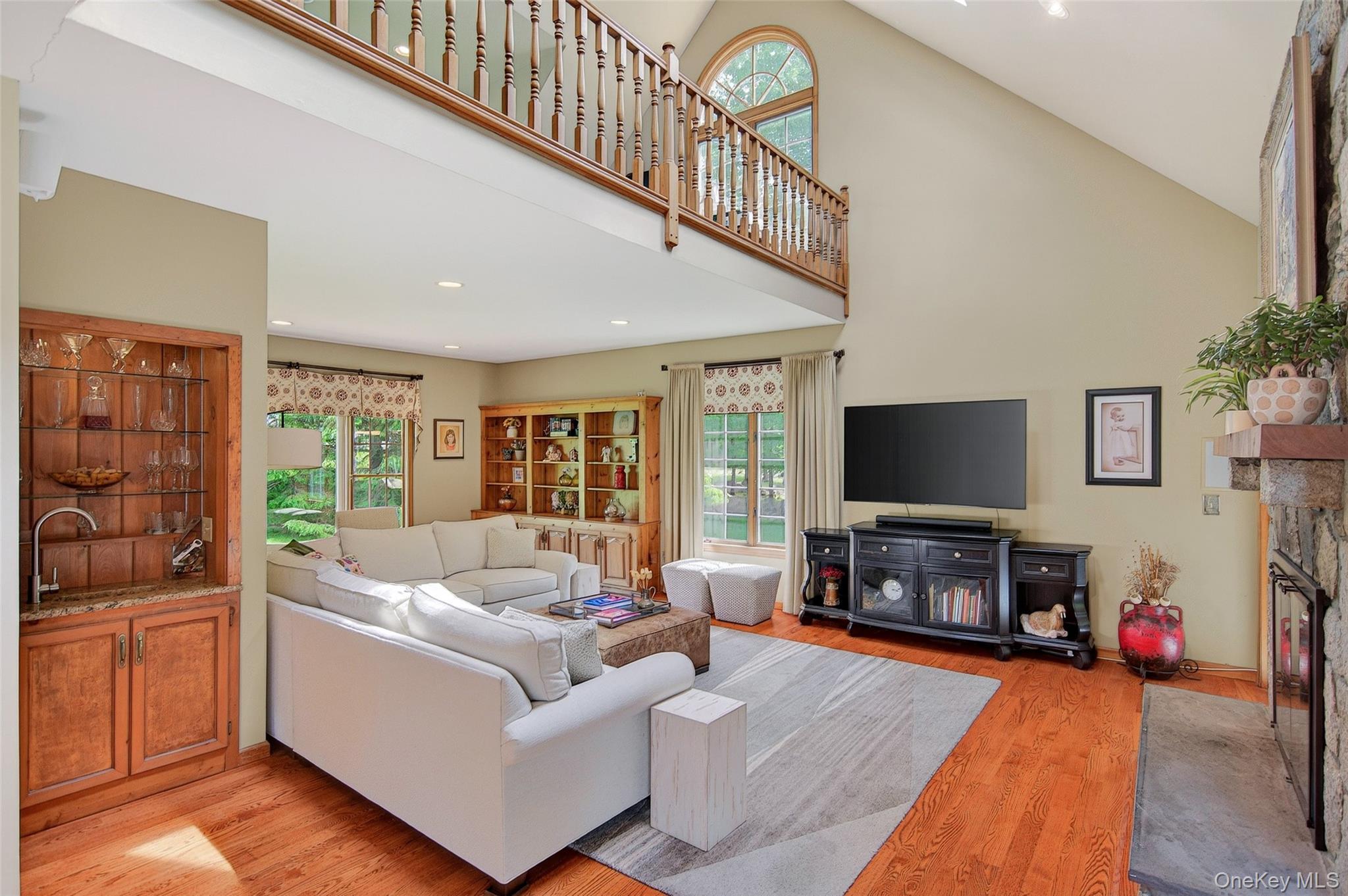 Single Family Huntington Connecticut Out Of Area, NY 06812, MLS-1006930-15