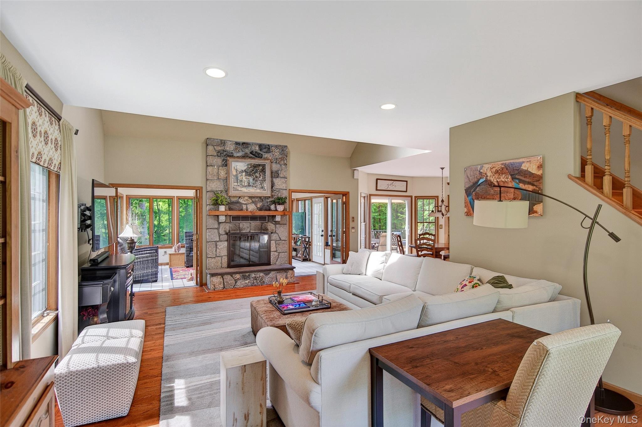 Single Family Huntington Connecticut Out Of Area, NY 06812, MLS-1006930-18
