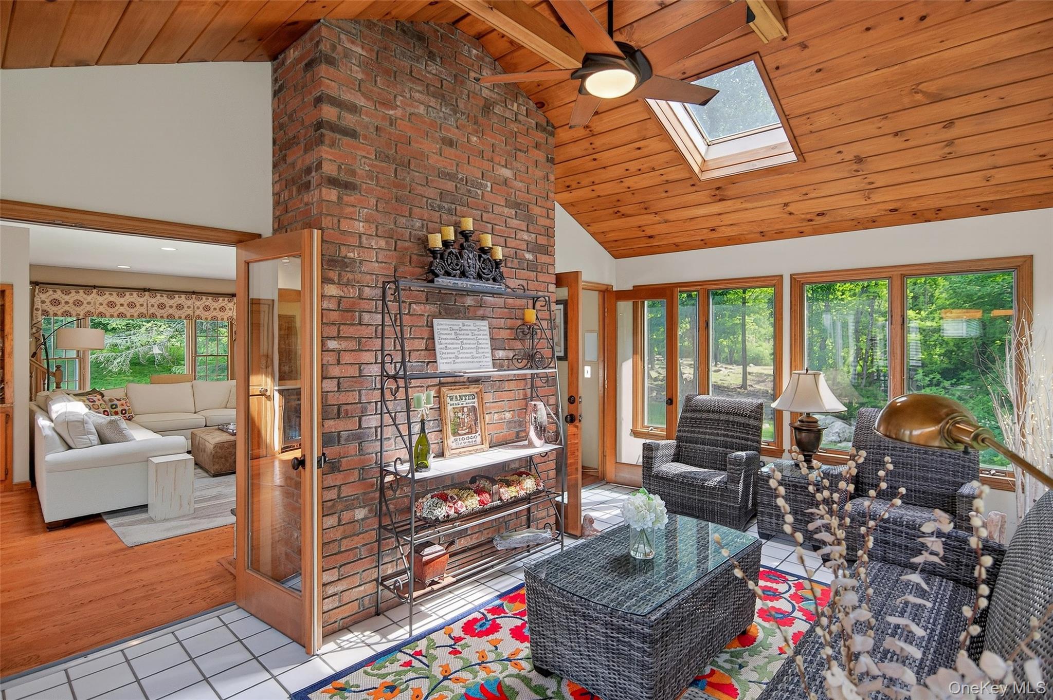 Single Family Huntington Connecticut Out Of Area, NY 06812, MLS-1006930-21