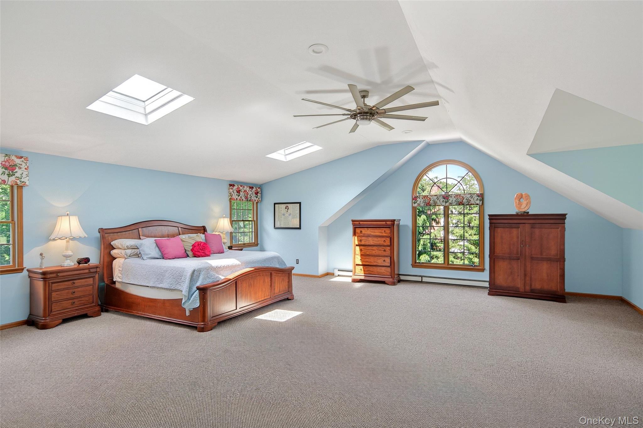 Single Family Huntington Connecticut Out Of Area, NY 06812, MLS-1006930-23