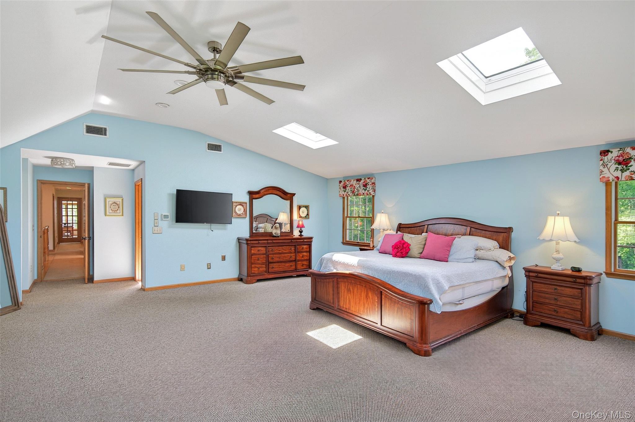 Single Family Huntington Connecticut Out Of Area, NY 06812, MLS-1006930-25