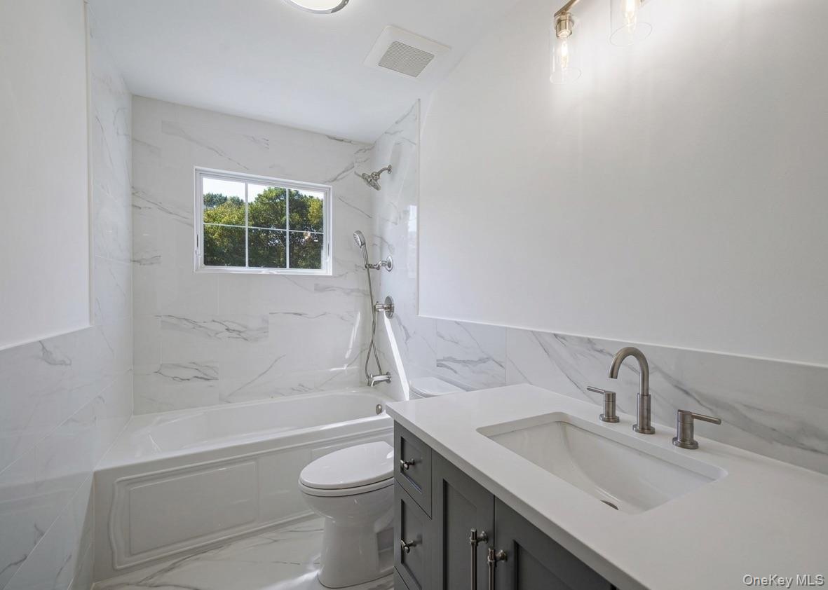 Single Family Euclid Avenue Nassau County, NY 11758, MLS-1006975-6