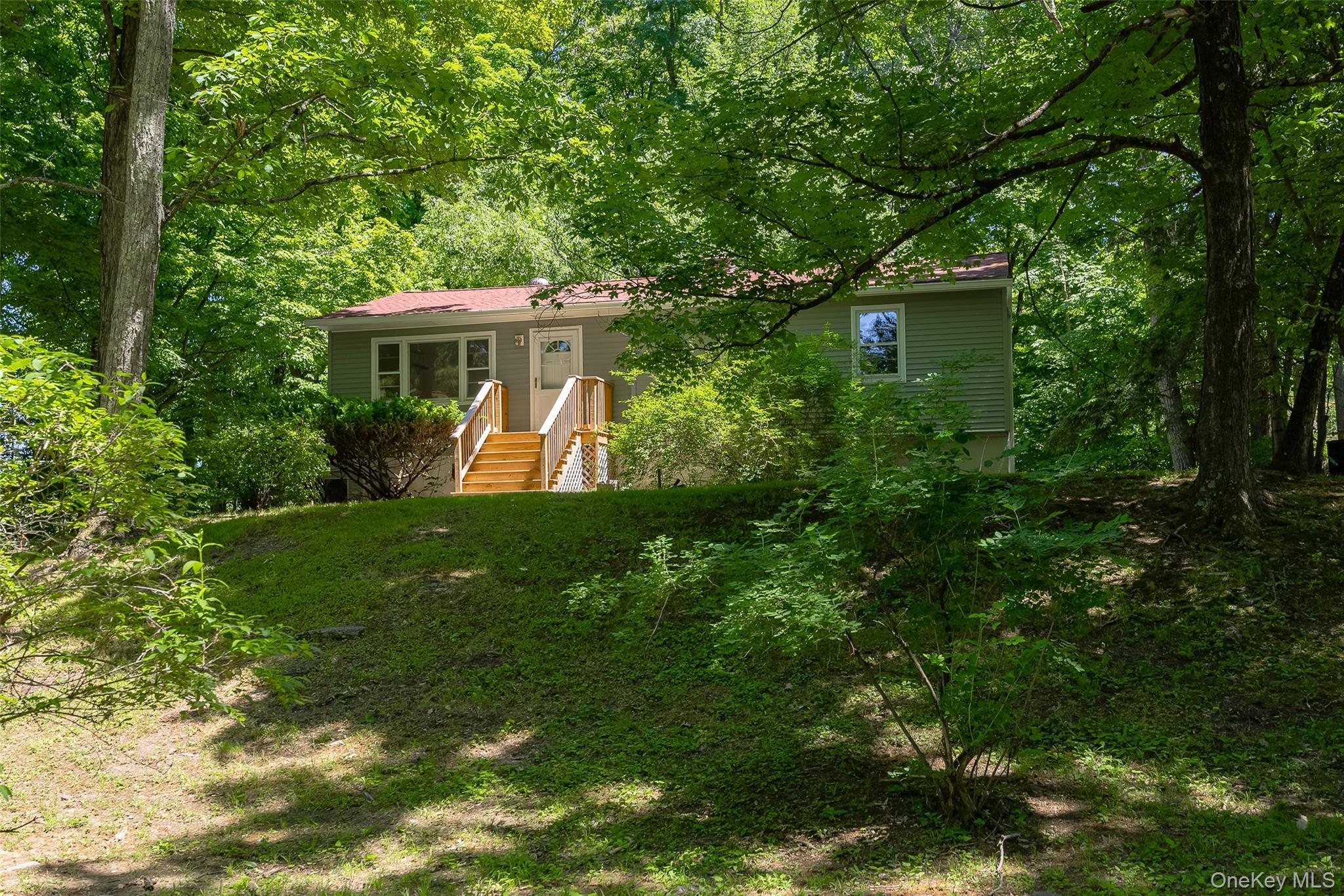 Single Family Willow Brook  Dutchess County, NY 12514, MLS-1006981-5