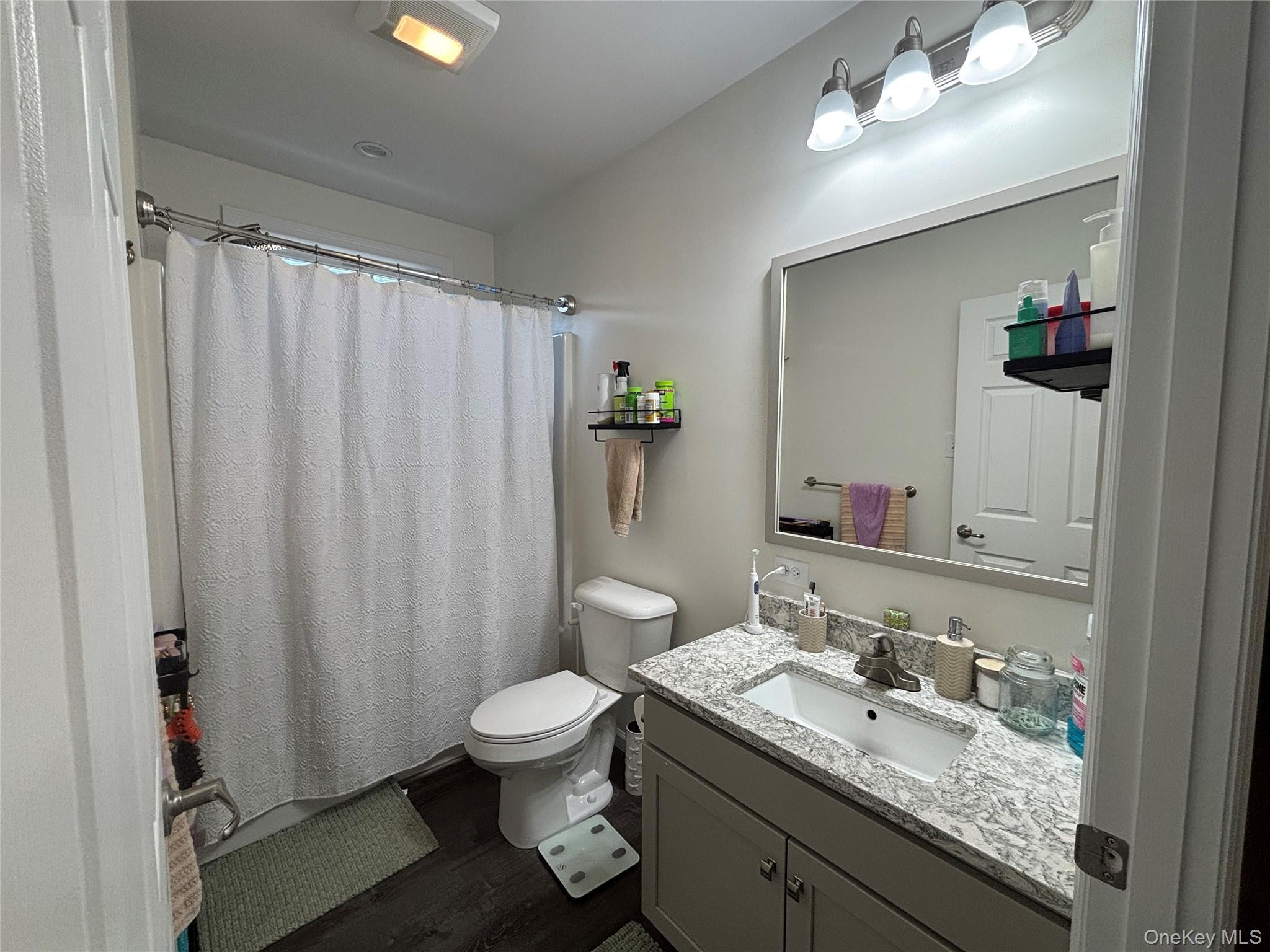 Single Family Old Country Road  Suffolk County, NY 11901, MLS-1006987-17