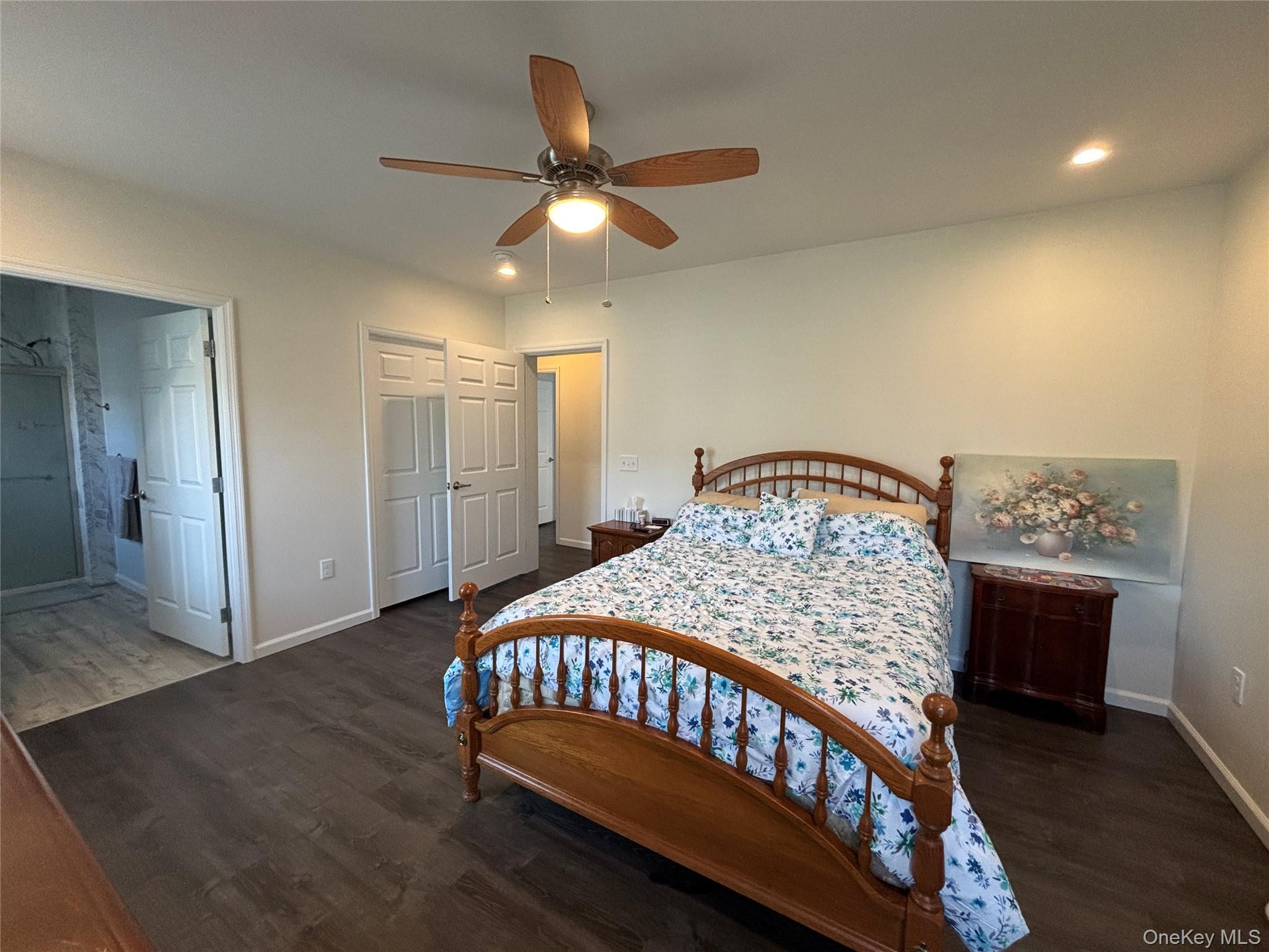Single Family Old Country Road  Suffolk County, NY 11901, MLS-1006987-29