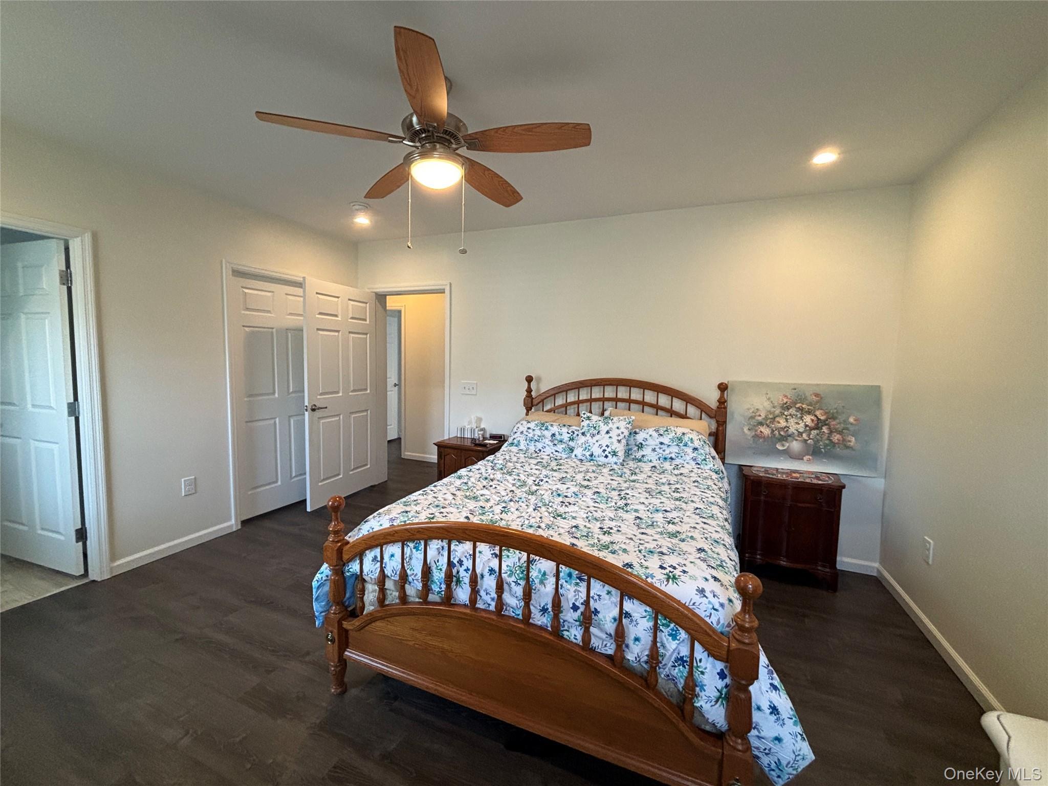 Single Family Old Country Road  Suffolk County, NY 11901, MLS-1006987-30