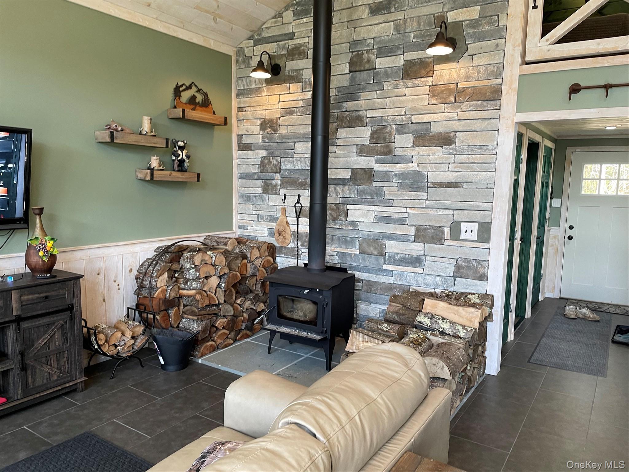 Single Family Wolfs Lair Delaware County, NY 13782, MLS-1006997-15