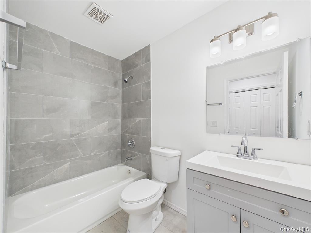 Single Family Bourdois Avenue  Suffolk County, NY 11713, MLS-1007047-31