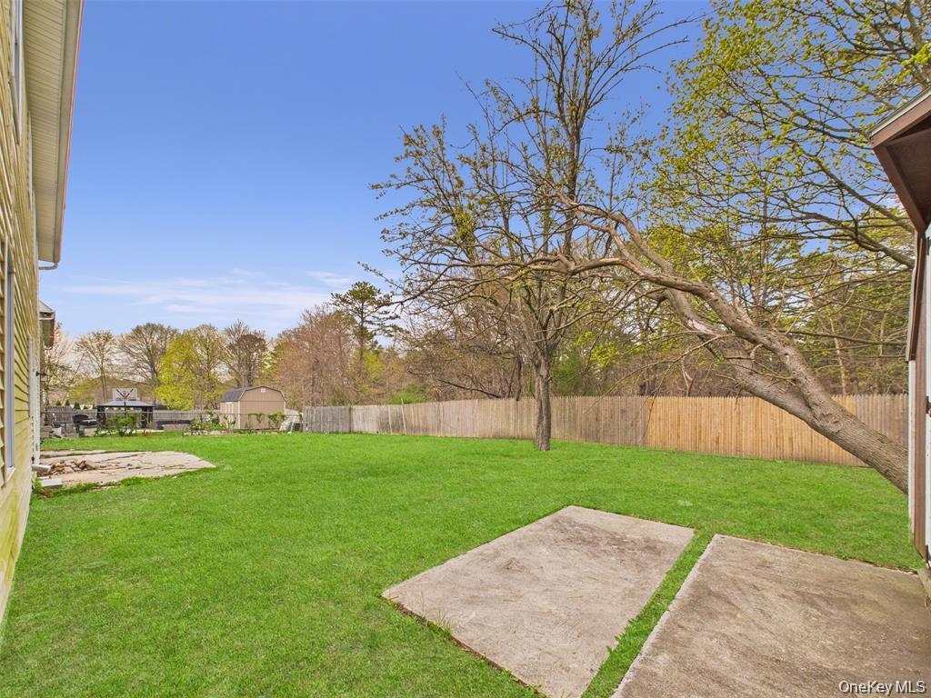 Single Family Bourdois Avenue  Suffolk County, NY 11713, MLS-1007047-6